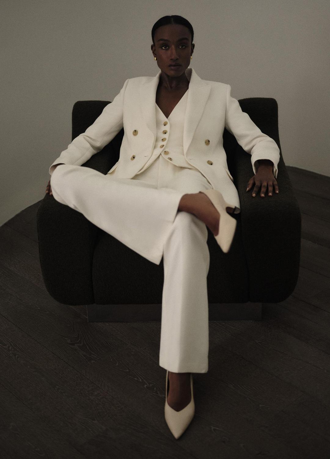 Sculptural Tailored Blazer in Blazers OFF WHITE | VINCE Women