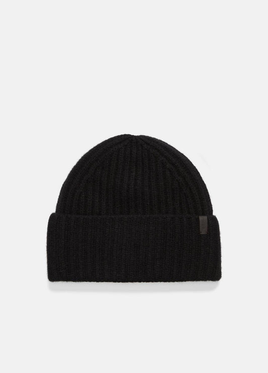 Plush Cashmere Chunky-Knit Beanie in Scarves & Hats BLACK | VINCE Women