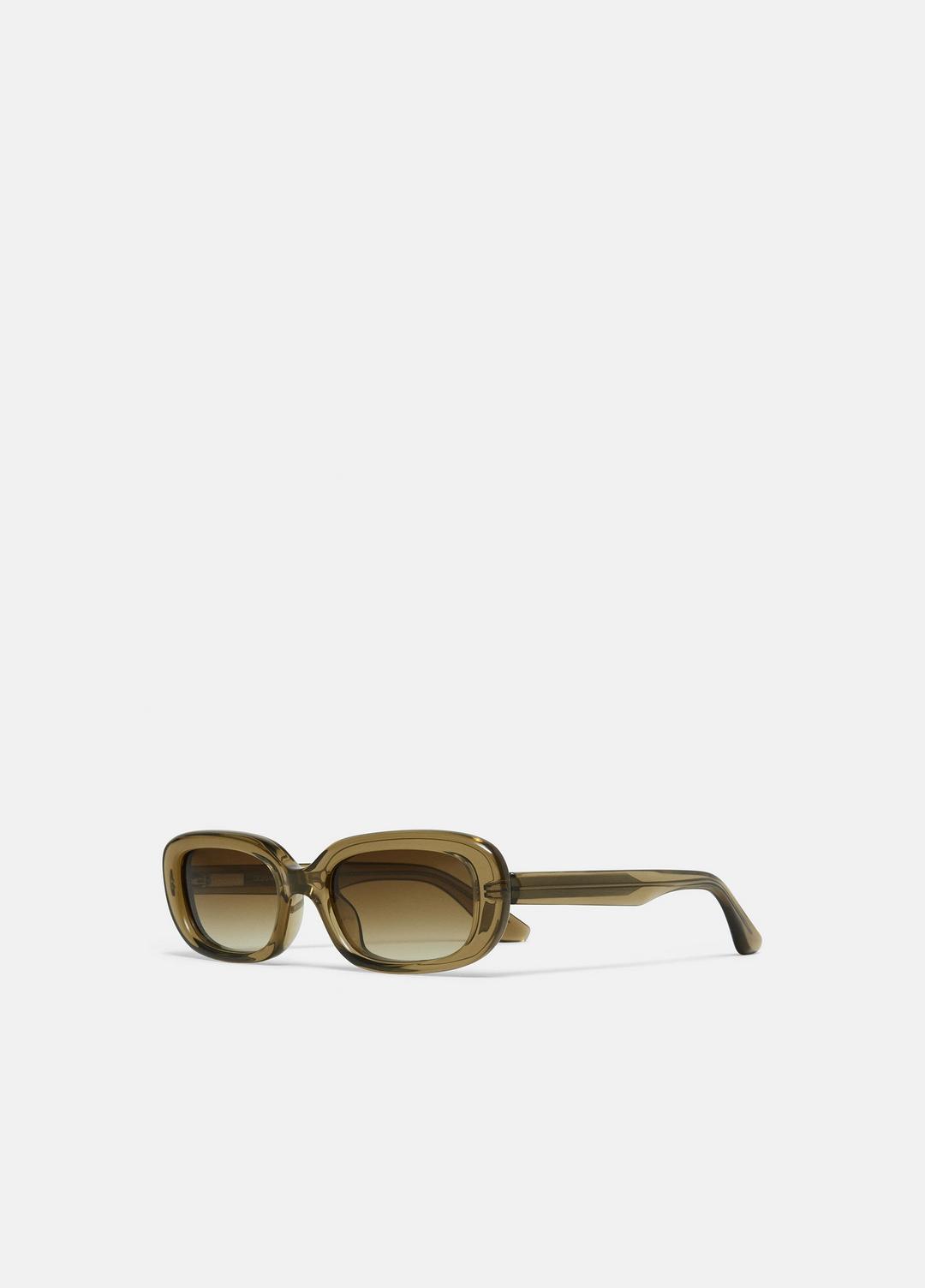 Chimi 12 Sunglasses in Sunglasses GREEN | VINCE Women|Men